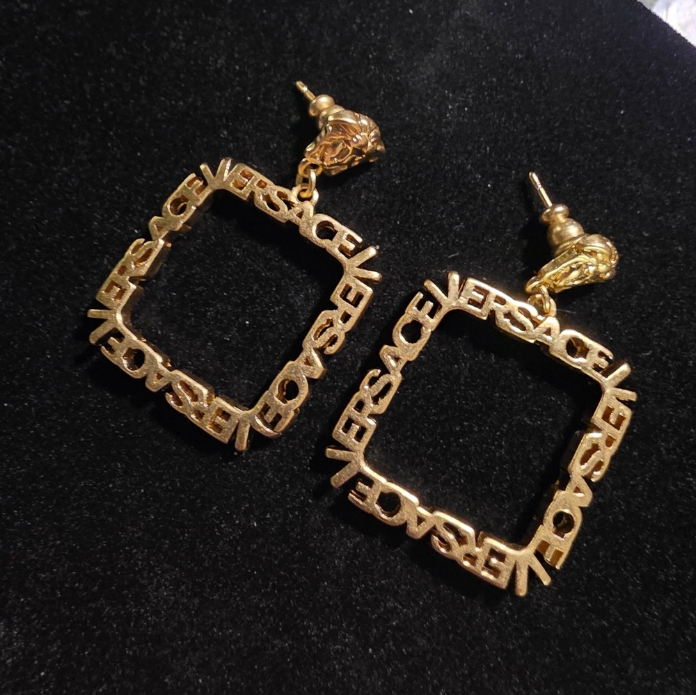 PoshFamily! ReceivedOffersFYI…NOFilters StunningEarrings! 1stOfferpleasepurchase - Picture 6 of 8